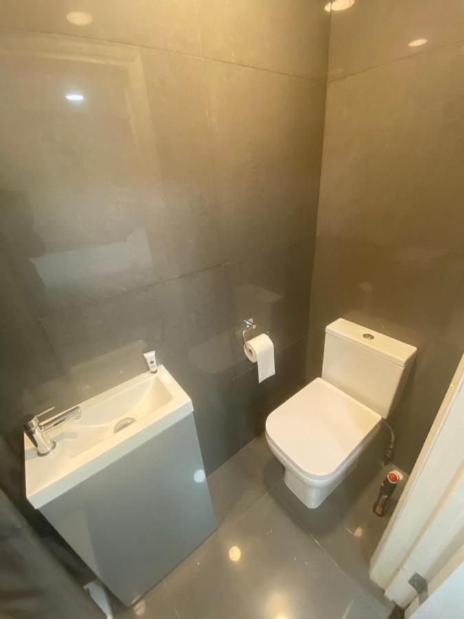 Mannbuilding Hotel London Bagian luar foto