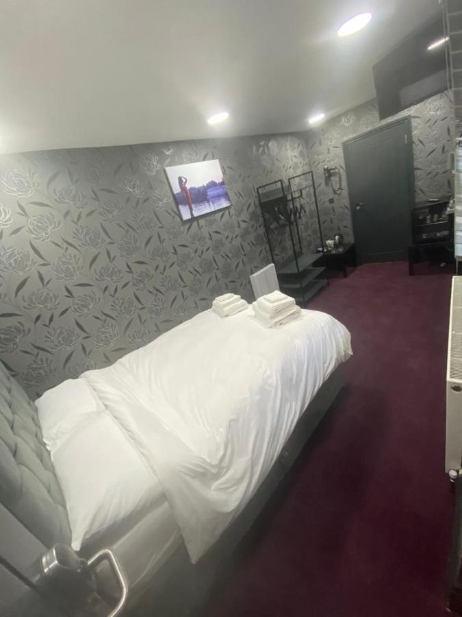Mannbuilding Hotel London Bagian luar foto